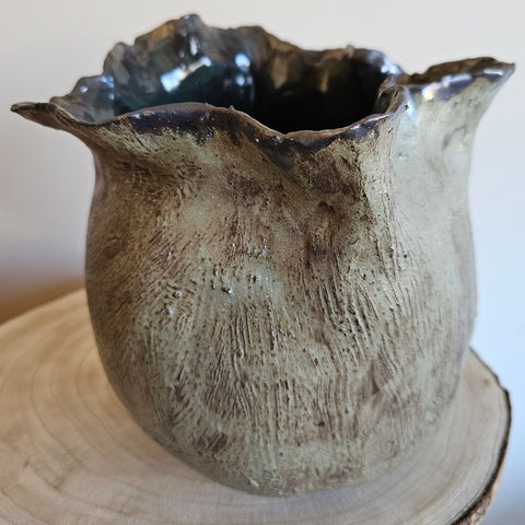 Vase III (Flower)