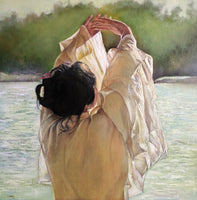 Mujer joven en postura Zen