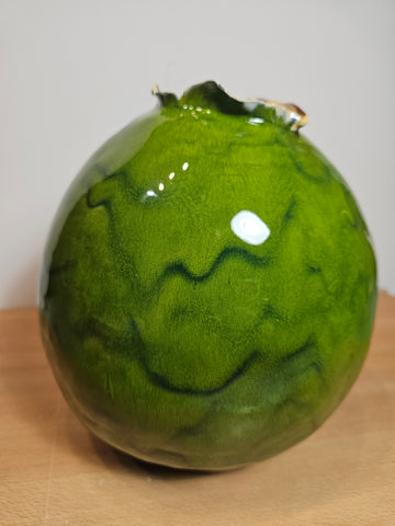 GREEN VASE I