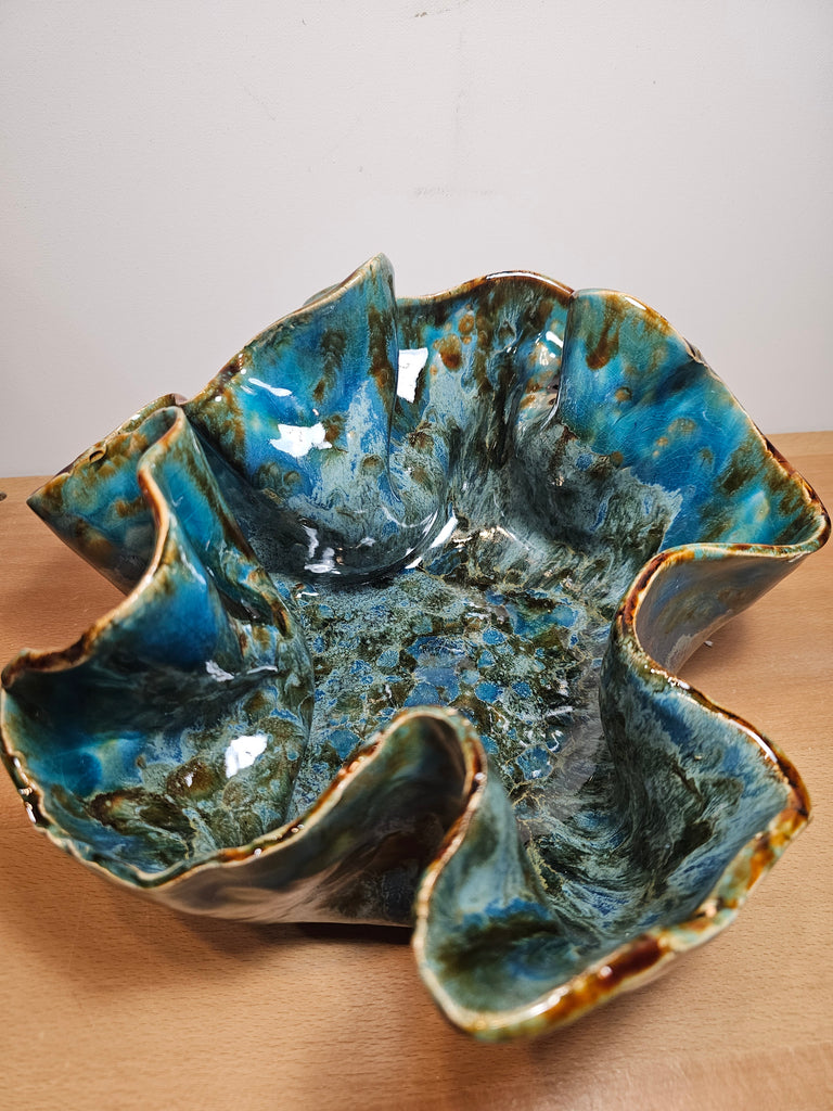 AUTUMN COLLECTION: VASE XVII (FLOWER)