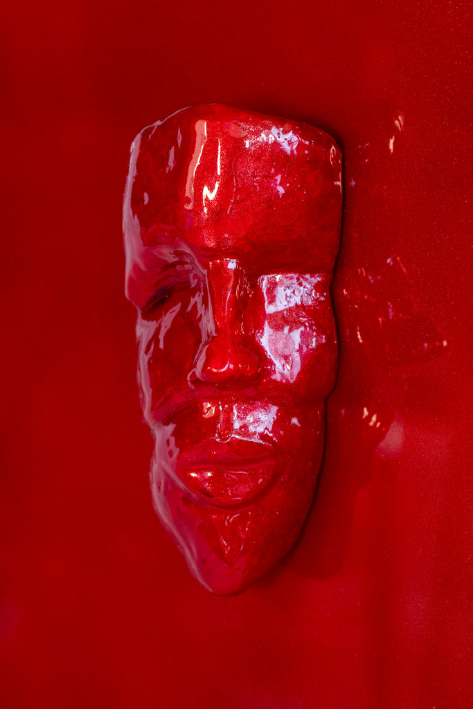 Cara Roja