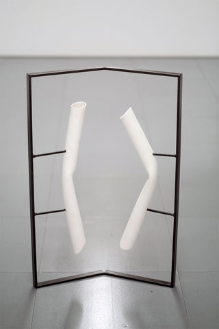 Dos ( ) não reza a história