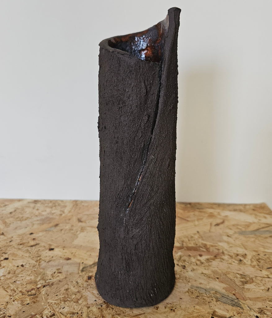 Vase VII (Lava)