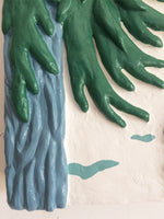 Procuro ser silencioso, mas os galhos no chão denunciam como sou pouco habilidoso